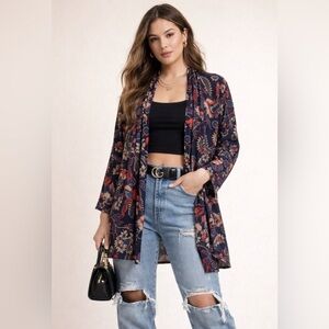 Camiisa Floral Patterned Long Sleeve Komono new with tags